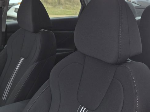 New 2026 Hyundai Elantra Blue image 13