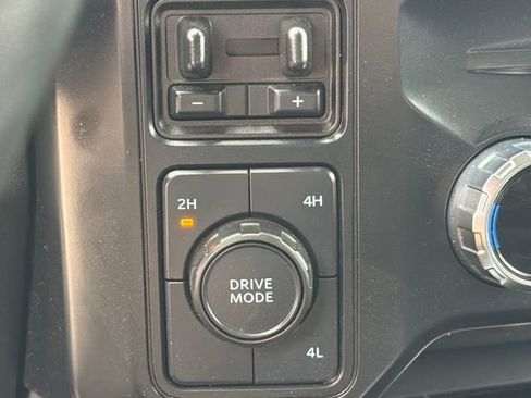 Used 2024 Ford F250 Lariat image 28
