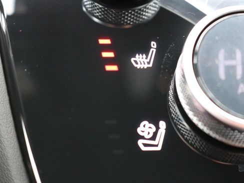 Certified 2025 INFINITI QX60 Luxe w/ Black Edition image 39