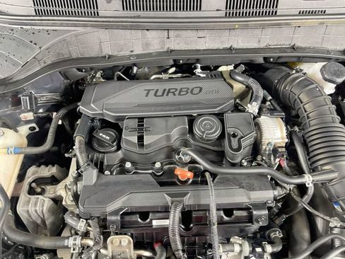 Used 2022 Hyundai Kona Limited FWD image 32