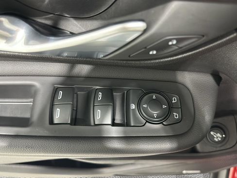 Used 2024 GMC Terrain SLT w/ Infotainment Package II AWD/4WD image 20