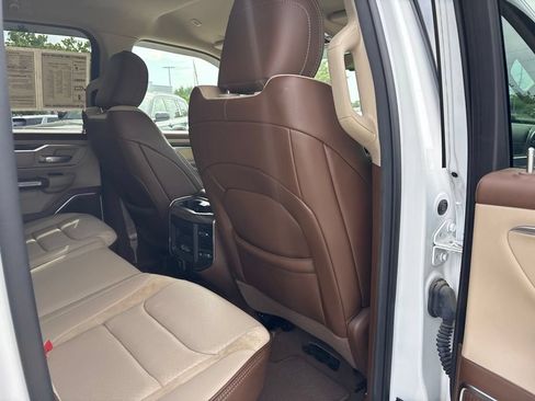 Used 2020 RAM 1500 Laramie AWD/4WD image 19