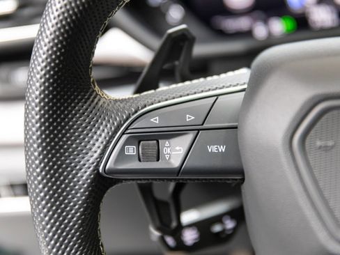 Used 2021 Lamborghini Urus image 76