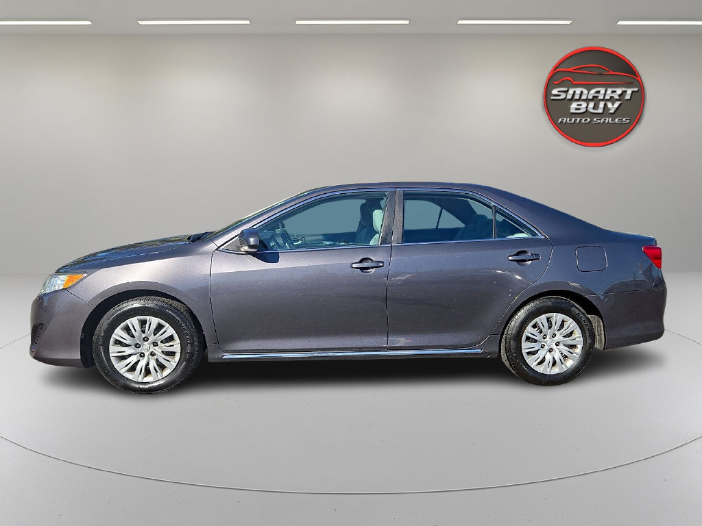Used 2012 Toyota Camry LE FWD image 8