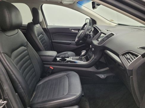Used 2017 Ford Edge SEL w/ Equipment Group 201A AWD/4WD image 21