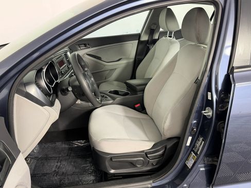 Used 2015 Kia Optima LX FWD image 28