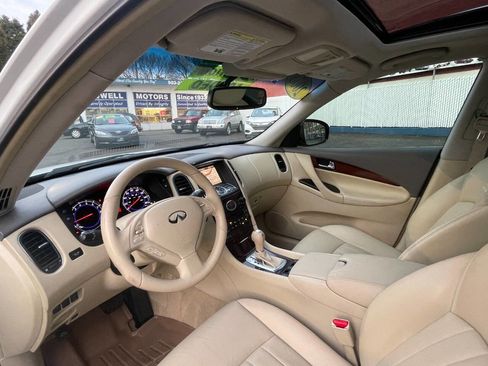 Used 2008 INFINITI EX35 Journey w/ Navigation Pkg image 15