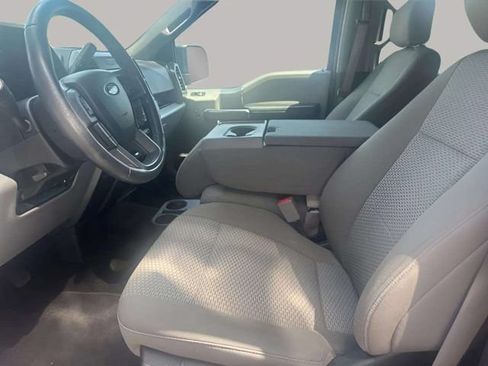 Used 2019 Ford F150 XLT w/ Equipment Group 302A Luxury AWD/4WD image 8