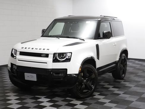 Certified 2025 Land Rover Defender 90 X-Dynamic SE AWD/4WD image 1