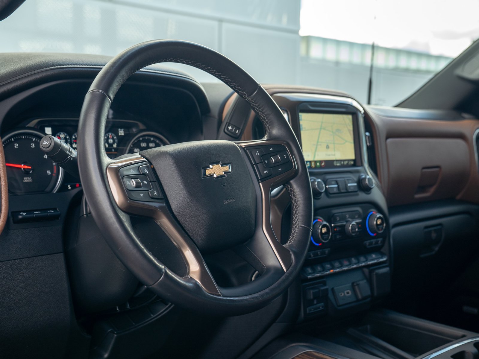 Used 2023 Chevrolet Silverado 2500 High Country AWD/4WD image 18