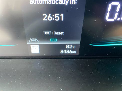 Used 2026 Hyundai Elantra Hybrid FWD image 30
