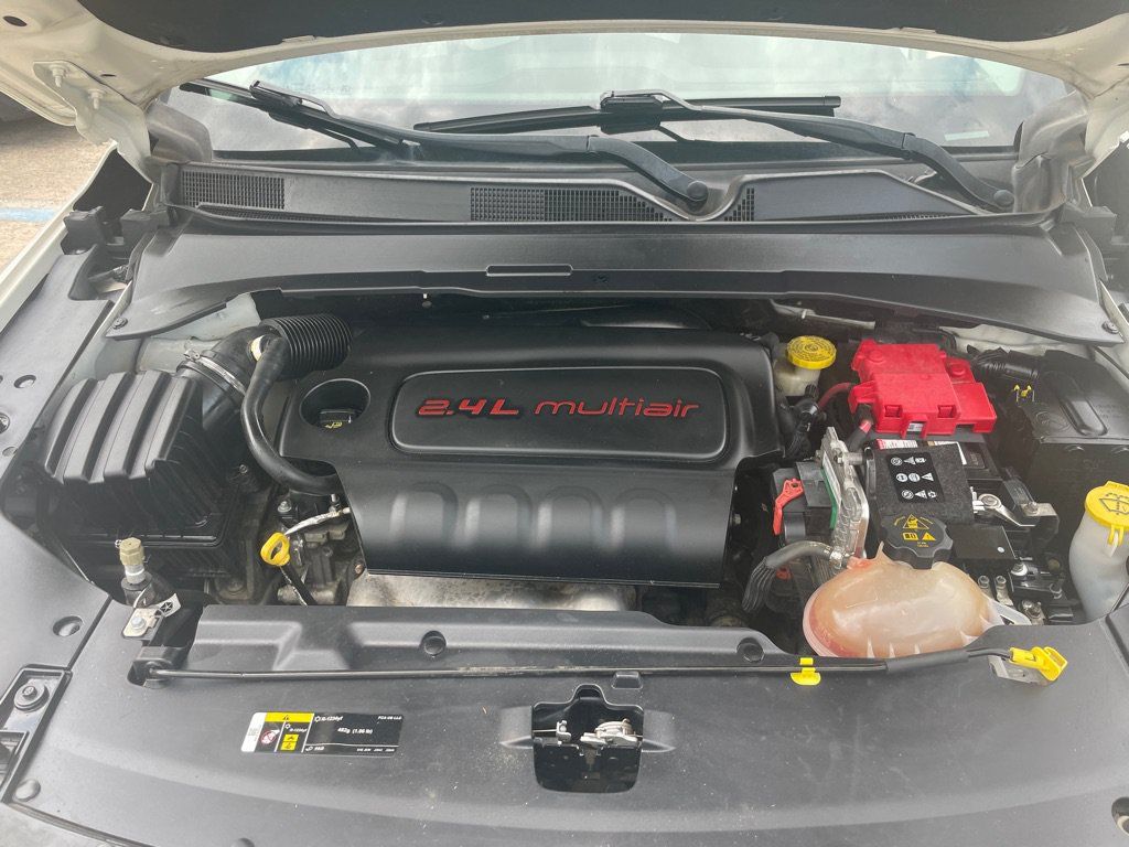 Used 2020 Jeep Compass Limited FWD image 12