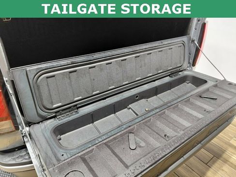 Used 2024 Chevrolet Colorado LT w/ LT Convenience Package III image 15