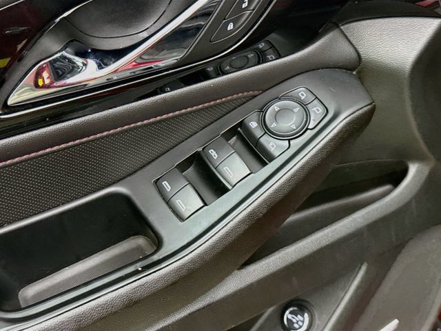 Used 2023 Chevrolet Traverse RS AWD/4WD image 18