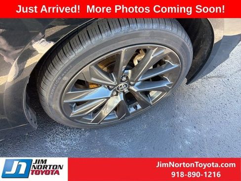 Used 2024 Toyota Corolla SE image 7