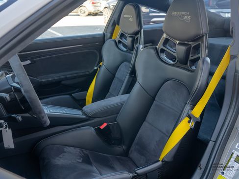 Used 2019 Porsche 911 GT3 RS image 18
