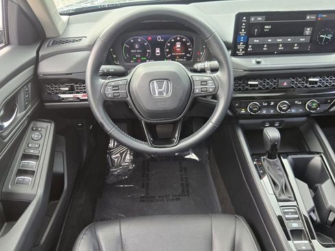 Certified 2024 Honda Accord EX-L image 12