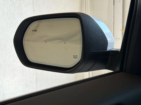 Used 2024 GMC Acadia Denali w/ Super Cruise Package image 60