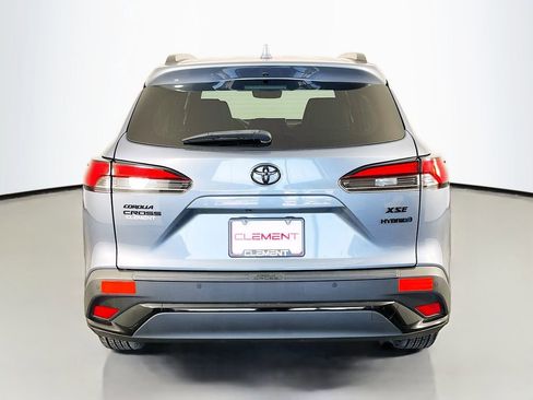 Used 2024 Toyota Corolla Cross AWD Hybrid w/ Convenience Package image 8