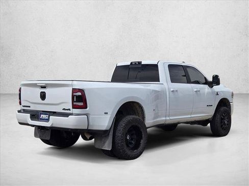 Used 2024 RAM 3500 Laramie w/ Night Edition AWD/4WD image 4