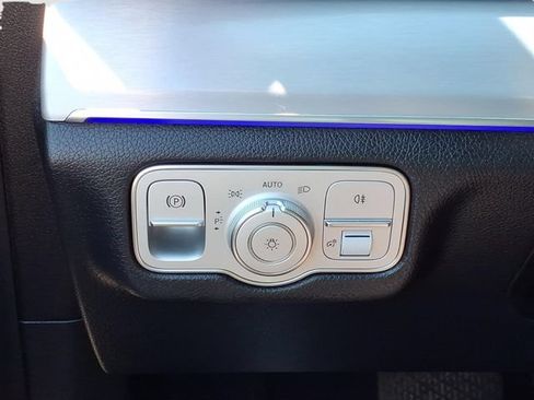 Used 2020 Mercedes-Benz GLE 350 4MATIC image 21