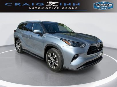 Used 2022 Toyota Highlander XLE