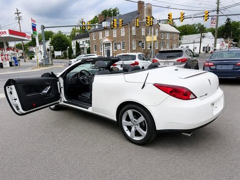 Used 2007 Pontiac G6 GT w/ Premium Package FWD image 5