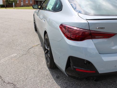 New 2026 BMW 430i xDrive w/ M Sport Package image 43