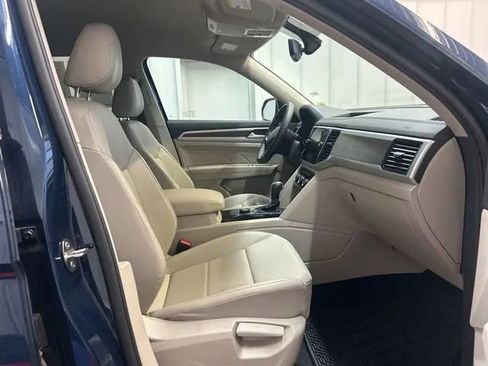 Used 2023 Volkswagen Atlas SE w/ Black Wheel Package AWD/4WD image 20