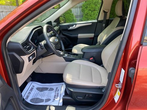 Used 2020 Ford Escape SEL AWD/4WD image 10