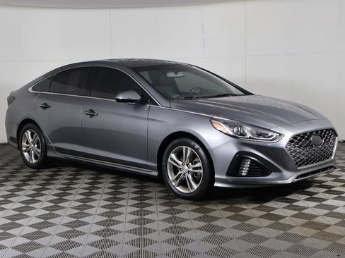 Used 2018 Hyundai Sonata Sport image 45