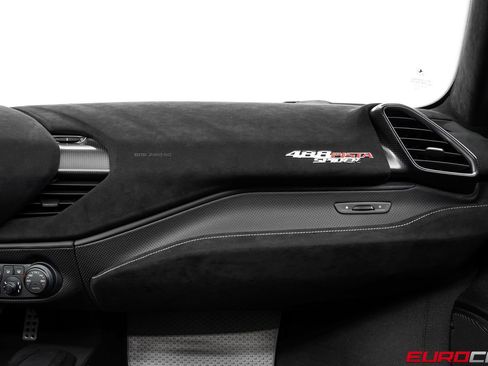 Used 2019 Ferrari 488 Pista Spider RWD image 45