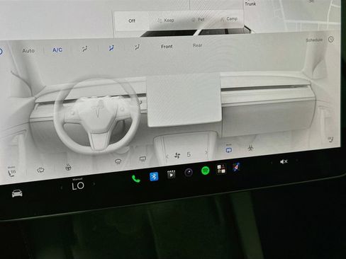 Used 2023 Tesla Model Y Long Range AWD/4WD image 17