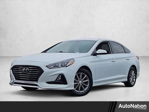 Used 2019 Hyundai Sonata SE image 1