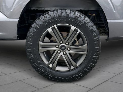 Used 2021 Ford F150 Lariat w/ Equipment Group 502A High image 11