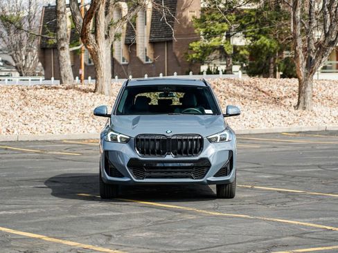 Used 2026 BMW X1 xDrive28i w/ Technology Package image 2