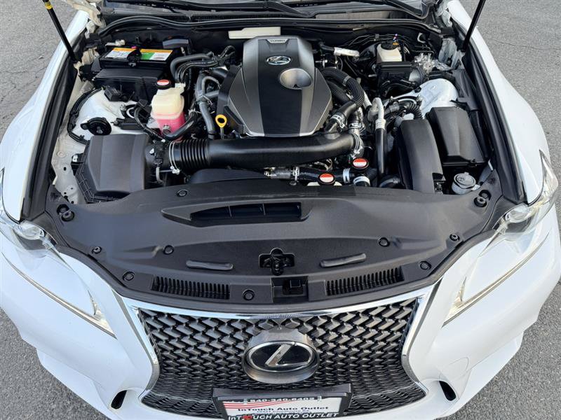 Used 2016 Lexus IS 200t w/ F Sport Package RWD image 41