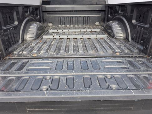 Used 2017 Ford F250 XLT w/ XLT Value Package image 18