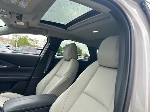 Used 2022 MAZDA CX-30 AWD 2.5 S w/ Preferred Package image 12