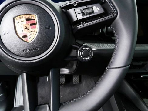 New 2026 Porsche Cayenne Coupe image 11