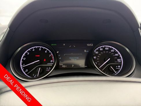 Used 2021 Toyota Camry SE w/ Cold Weather Package image 16