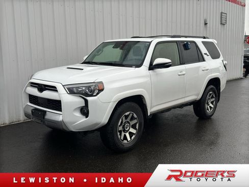 Certified 2024 Toyota 4Runner TRD Off-Road Premium w/ Moonroof Package image 1