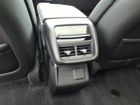 Used 2025 Cadillac Lyriq Luxury w/ LPO, Floor Liner Package AWD/4WD image 15