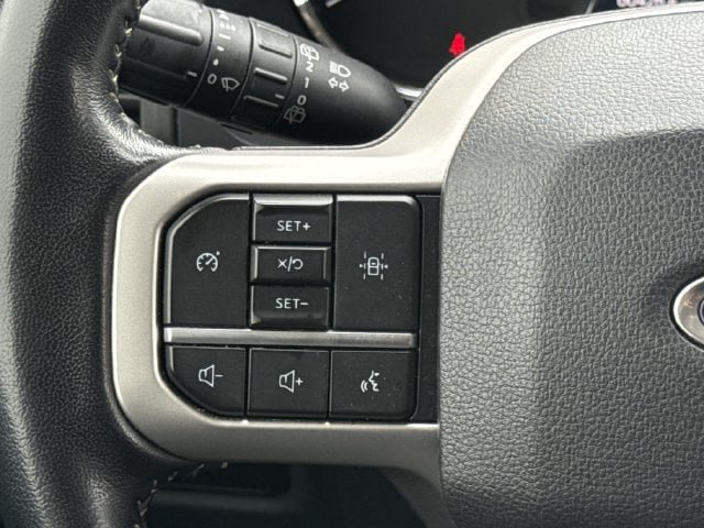 Used 2024 Ford Expedition XLT RWD image 14