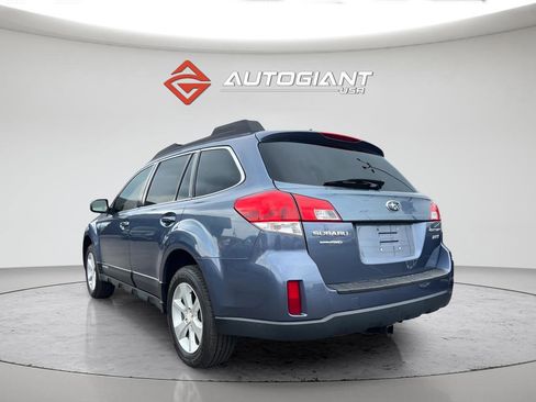 Used 2014 Subaru Outback 2.5i Premium image 5