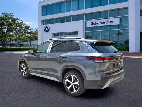 New 2026 Volkswagen Tiguan SE FWD image 5