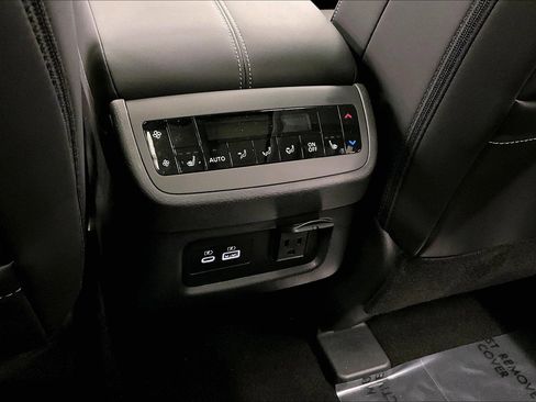 New 2025 Nissan Pathfinder Platinum w/ Lighting Package (N93) image 63