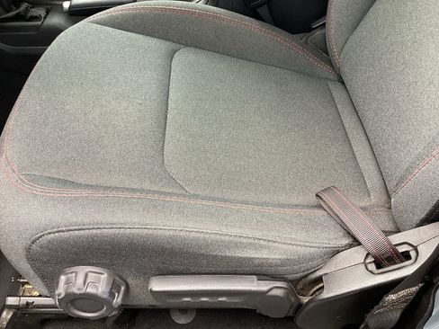 Used 2024 Jeep Wrangler Unlimited Rubicon image 12