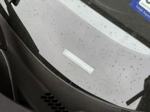 Used 2023 Jeep Renegade Altitude w/ Sun/Sound Group image 5