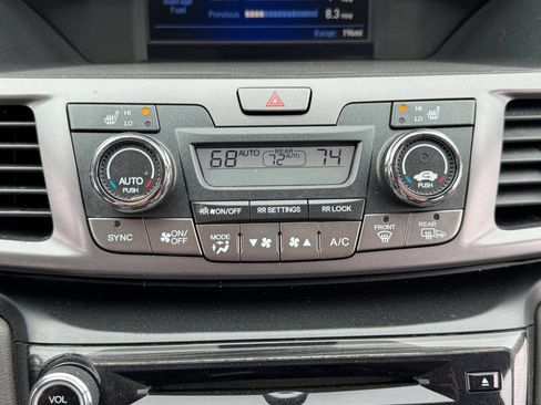 Used 2014 Honda Odyssey Touring Elite image 36